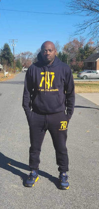 Load image into Gallery viewer, TNT LOGO SWEATSUIT
